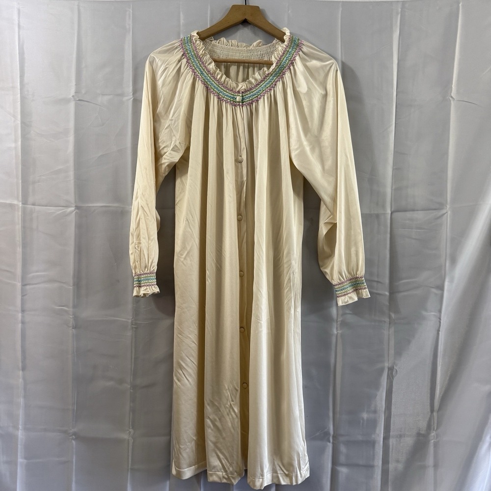 Vtg Vanity Fair Nightgown Womens‎ S Cream Pockets Granny Cottagecore Modest Long